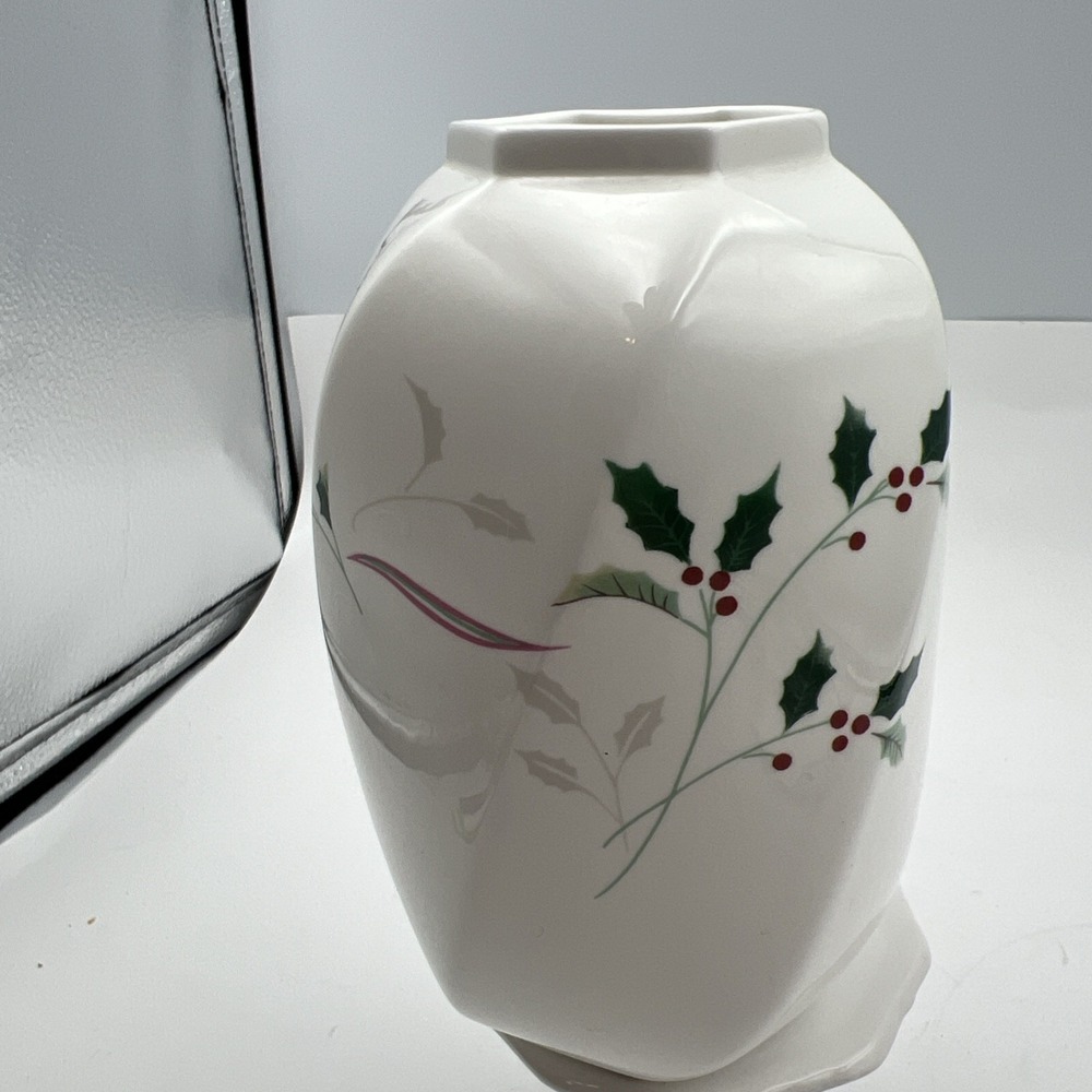 Christopher Stuart Holiday Splendor vase - Picture 4 of 8